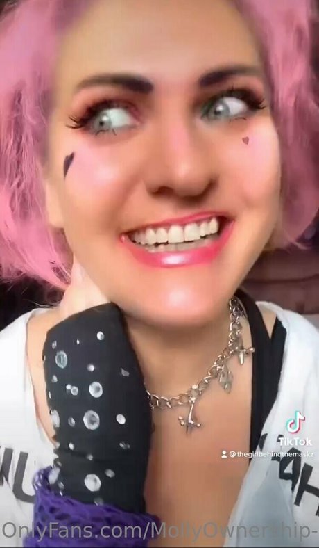 sister onlyfans nudes images