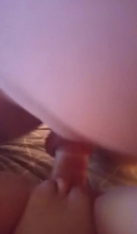 Kitty Keettt onlyfans model