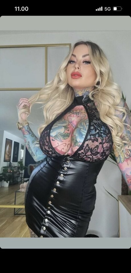 Nadia From Denmark naked onlyfans leak