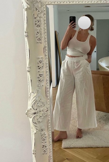 caracagl onlyfans sextape leak