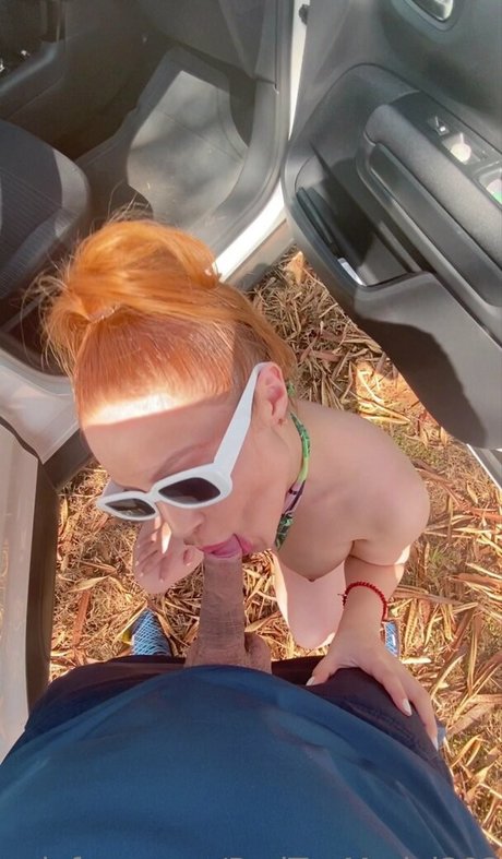 redtopmodel2022 onlyfans leak sex