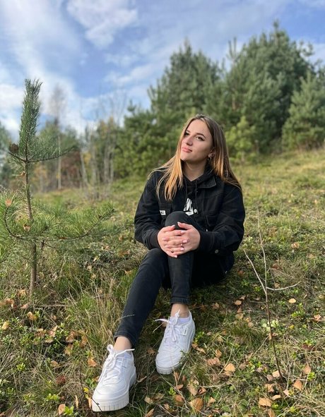 shy lilli naked onlyfans