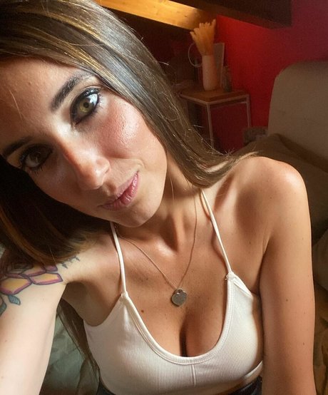 Alice Ippoliti onlyfans page