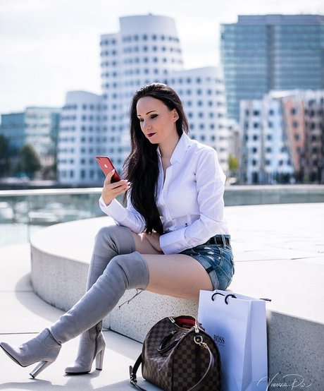 Miss Vanessa Pur leak onlyfans