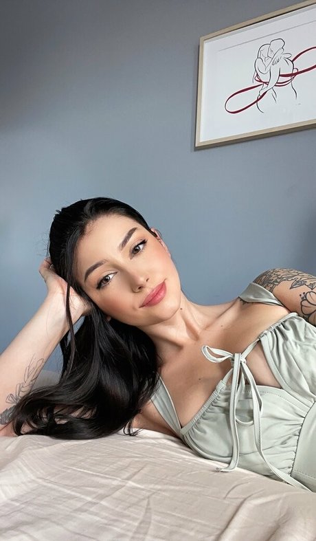 Mamiii111 onlyfans page