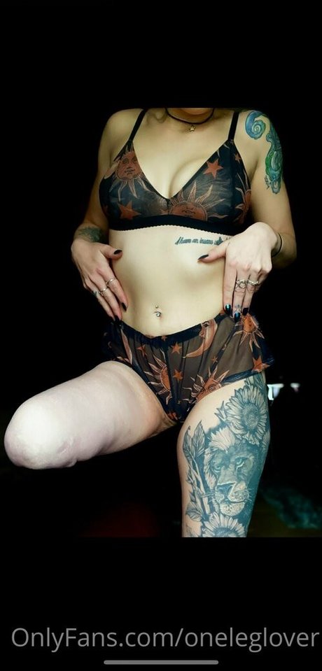 oneleglover nudes onlyfans leaks