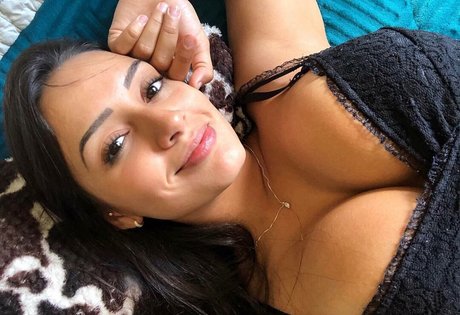 Diana M Alcaraz onlyfans leajs