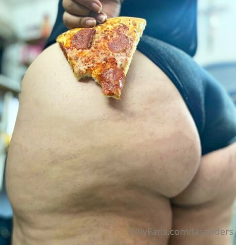 lasanders onlyfans pics