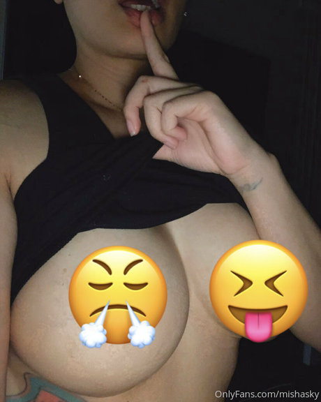 mishasky onlyfans model images