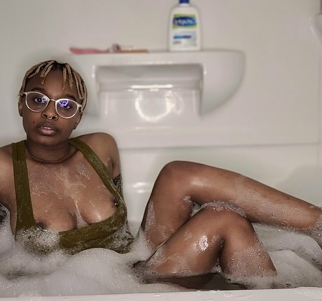 deedeebee96 fans only