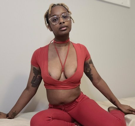 deedeebee96 nude porn onlyfans