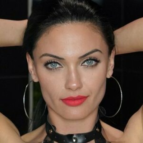 Milf Lily onlyfans content