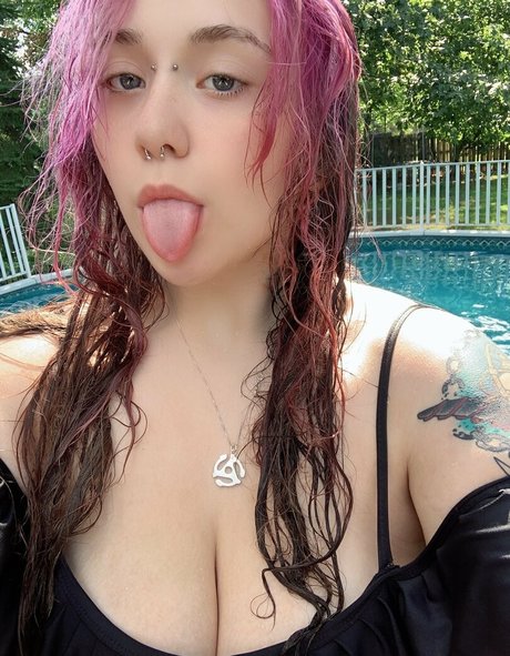 wuvspell only fans pics