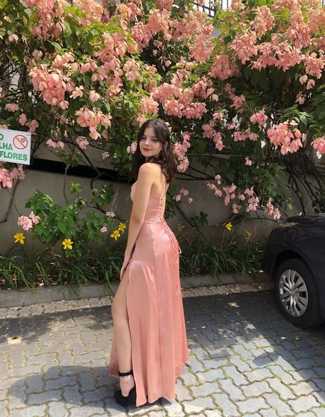 Victoria Ribeiro onlyfans sex