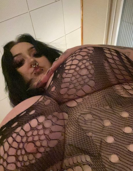 rottxnbunni onlyfans nude pictures