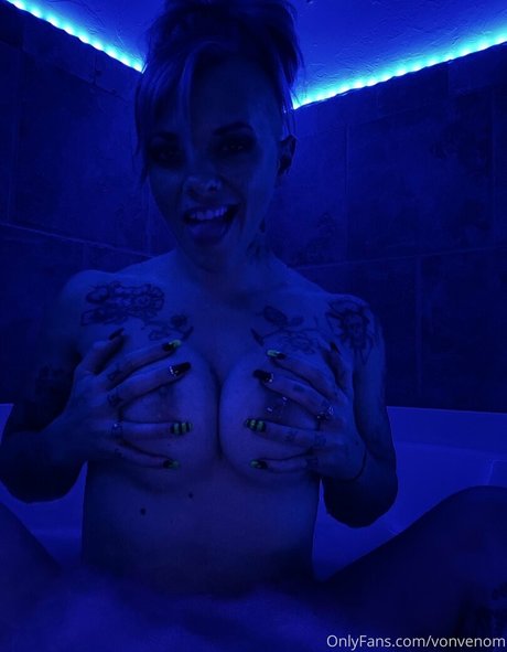 vonvenom nude onlyfans leak