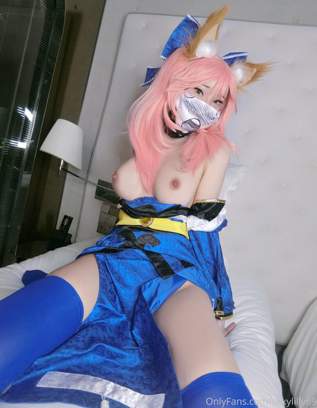 sexylilly69 boobs onlyfans