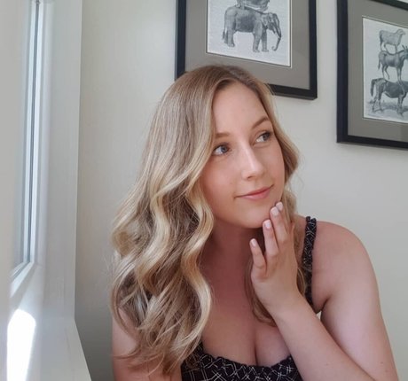 Elizabeth Height only fans sex