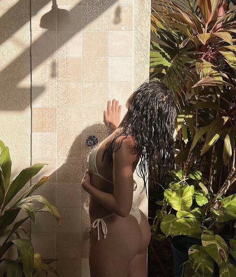 Alessya Farrugia onlyfans porno