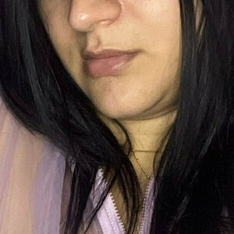 itslinalozz naked onlyfans