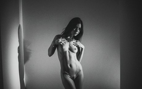 Guerlain desnuda onlyfans