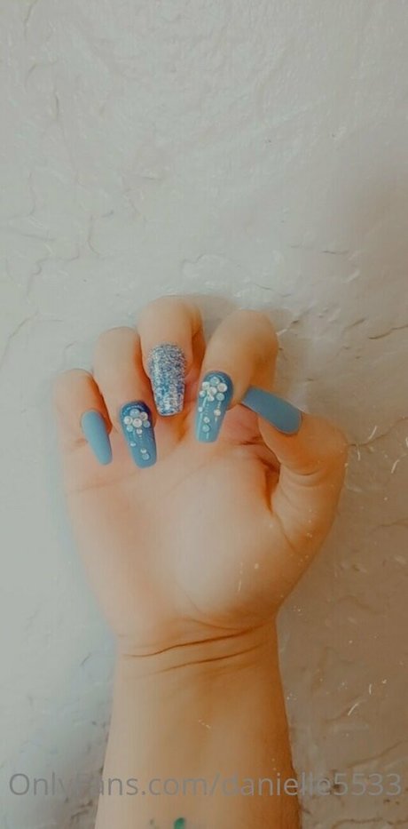 danielle5533 naked onlyfans leaked