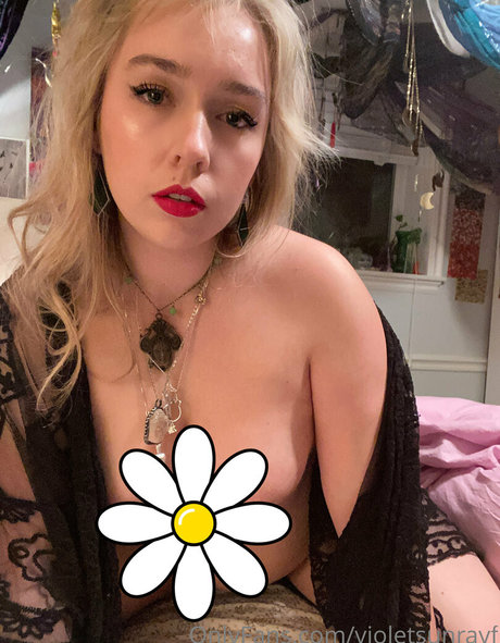 violetsunrayf onlyfans porn leaks