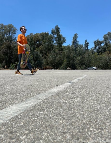 skaterrboi onlyfans leaked nude