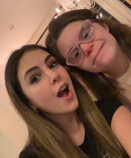 Lexy Kolker onlyfans nude leaks