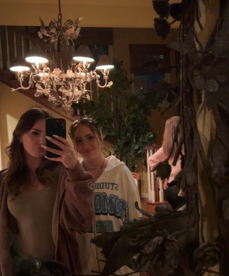 Lexy Kolker leaks only fans