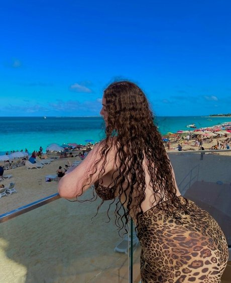 lmj037 onlyfans strip