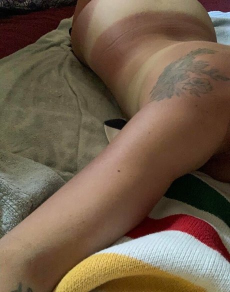 Justanothergirl89 nude only fans