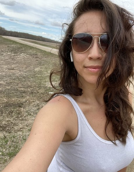 Justanothergirl89 onlyfans