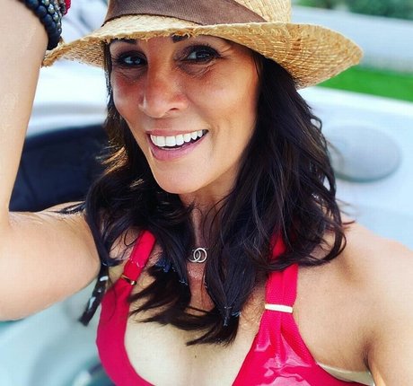 Andrea Mclean only fans leaked