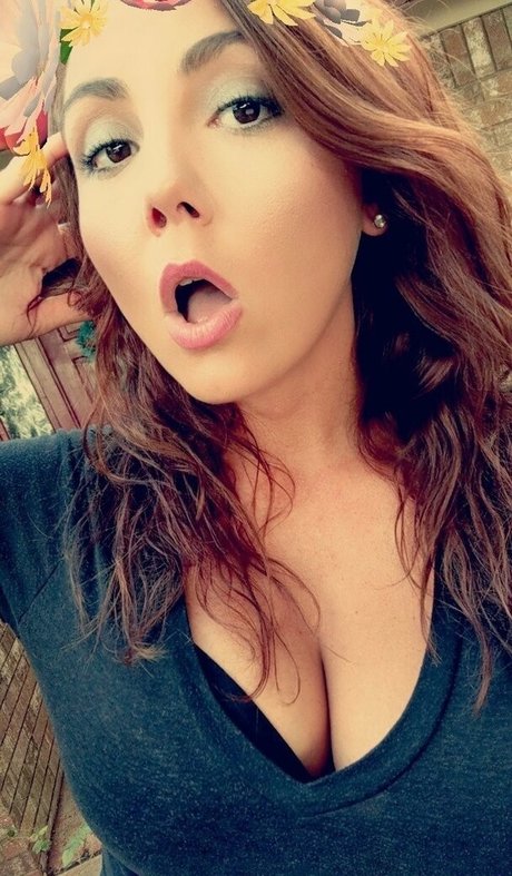 beautiful teen onlyfans beautiful self-portrait