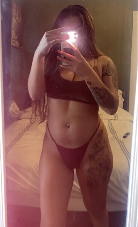 AaliyahCeleste onlyfans leaked photos