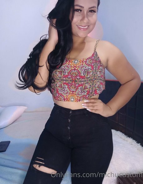 michucustom onlyfans public photos