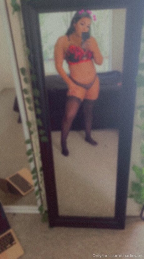 Charli Evans leaked onlyfans sex