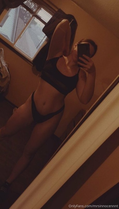 mrsinnocennnt nude only fans leaks