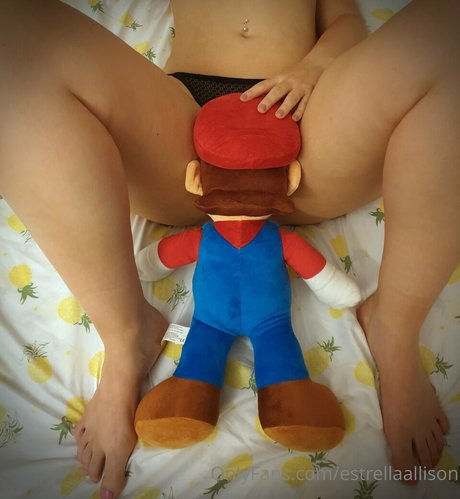 estrellaallison onlyfans free