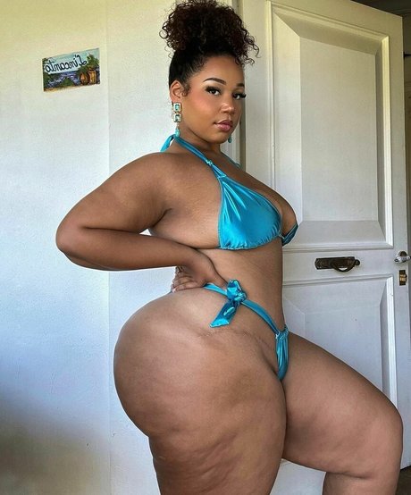 Marie Assie onlyfans nude