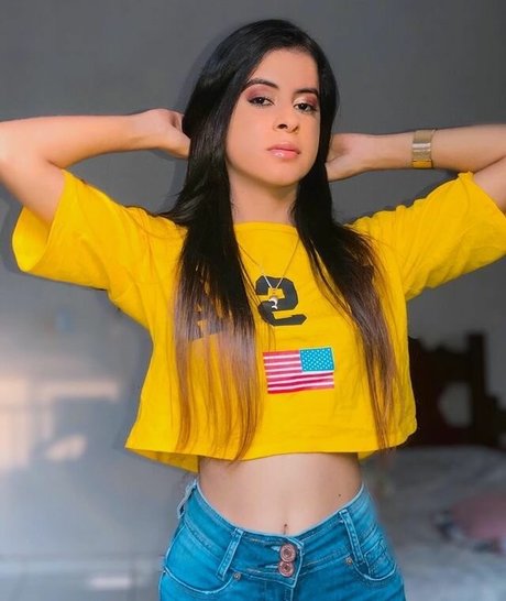 Daniele Lopes onlyfans content