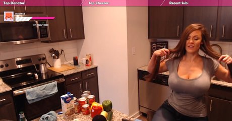 Kneecoleslaw onlyfans strip