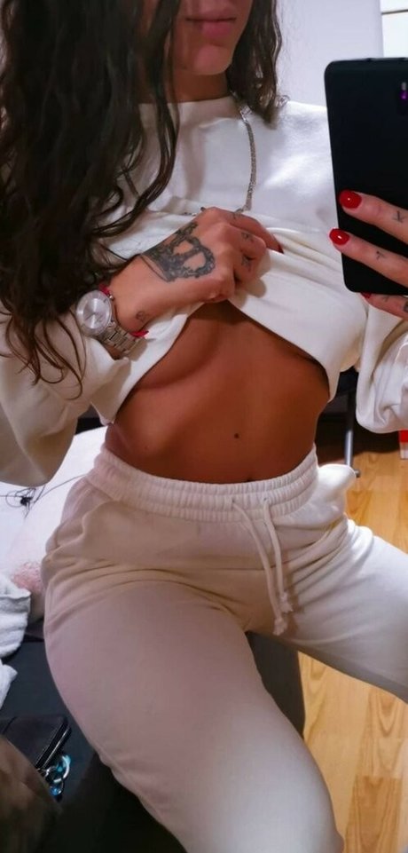 tinkerbell1997 onlyfans star