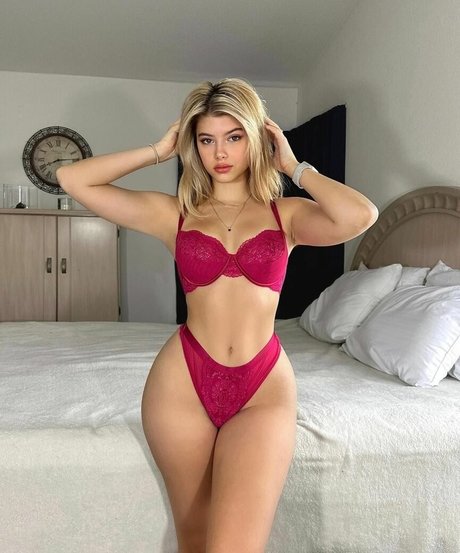 Gabi Champ onlyfans nude leaks