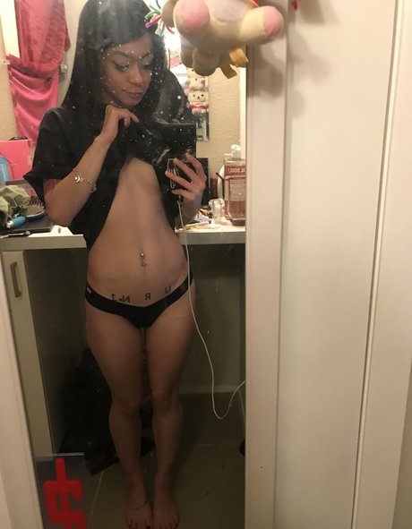 comfyqueen naked onlyfans pics