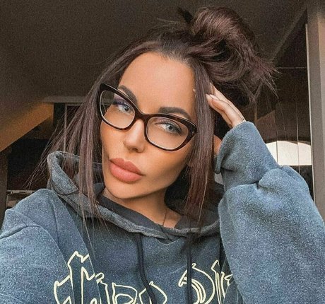 callysto nymph onlyfans model