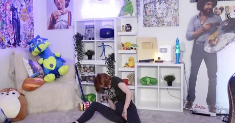 KallMeKris onlyfans leaks naked