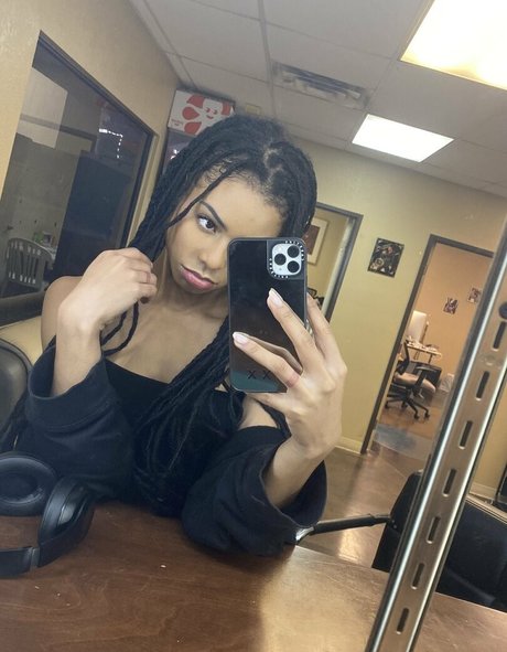 thekiranoir onlyfans content leaked