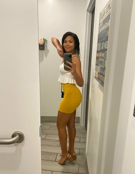 michelleanderson on onlyfans